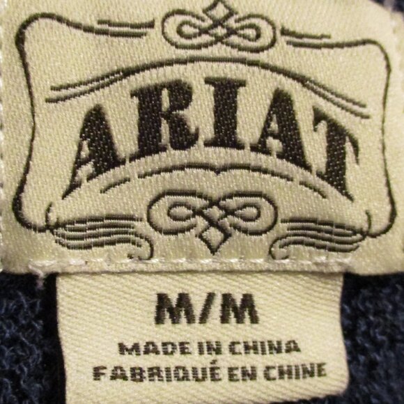 Ariat Woman Medium Dark Blue Long Sleeve Travel Vacation Wrap Sweater - Picture 9 of 9